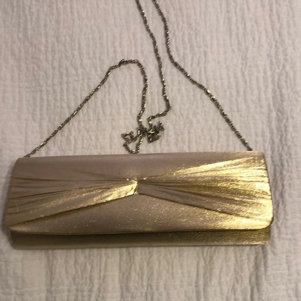 NWT Daniel Ames shiny gold shoulder bag/clutch. - Picture 1 of 8